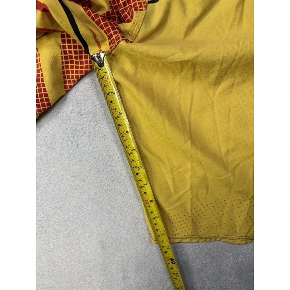 Quicksilver Men's Board Shorts Swim Orange Yellow Cargo Pocket Size 32